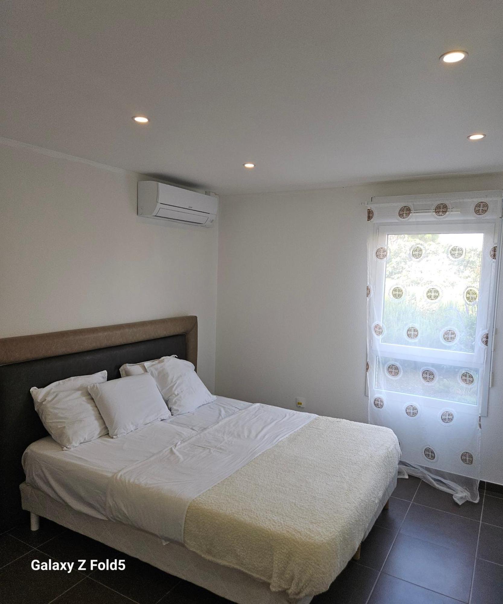 Via Center Bat A Apartment Fréjus Exterior photo